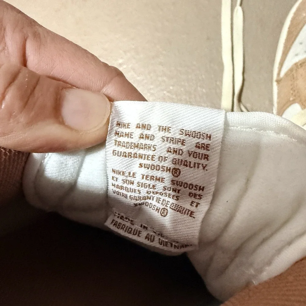 Nike product pair